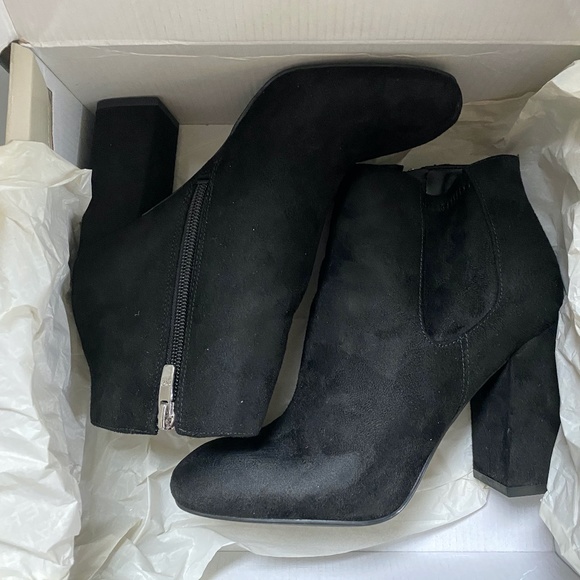 MARC FISHER Gemi Bootie - Picture 4 of 9